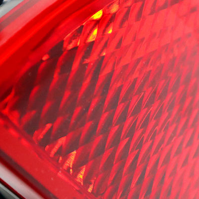 Luz de nevoeiro traseira Longwei 24V para ônibus Zhongtong Durável e durável