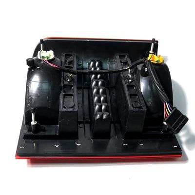 Golden Dragon Bus 24V LED Light Tail e 30W de potência com o número OE 4133-00059