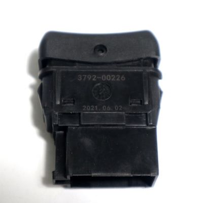 Comutador de conversão de chifre de tamanho OEM para ônibus Golden Dragon Zhongtong Número de peça 3792-00226