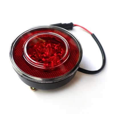 Peças de autocarro LED 24V Lâmpada de nevoeiro traseira vermelha para autocarro Higer ano 2011-