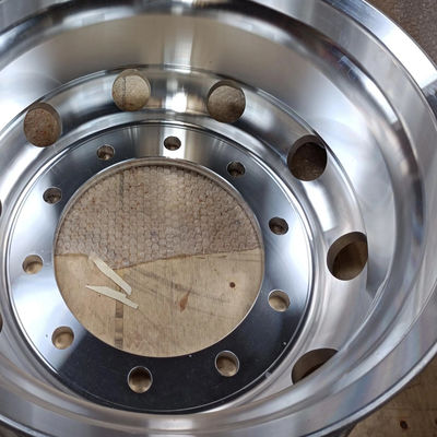 Substituição/reparação de peças de autocarro 9.0 * 22.5 Alumínio de liga de roda de borda para Zhongtong Autocarro 98mm PCD