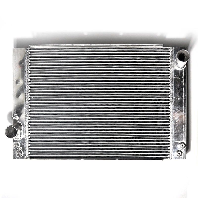 Radiador de refrigeração de motor de autocarro de desempenho óptimo para Higer KLQ6606 2015-2016